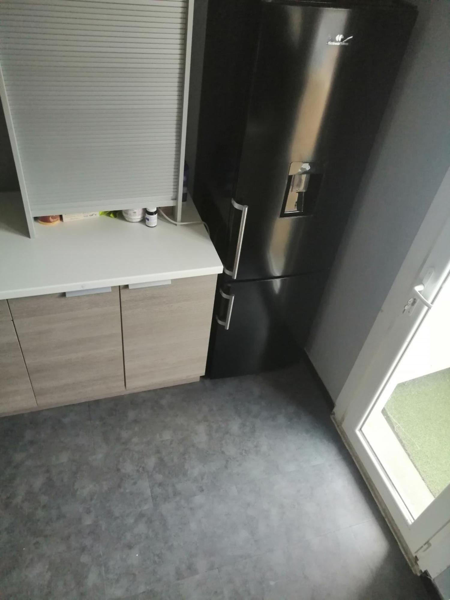 Chambre Dans Appartement A Ньор Экстерьер фото